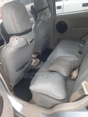 Toyota Yaris 2011 Blue