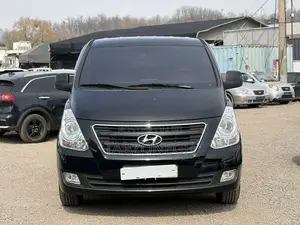 Hyundai Starex 2016 Black