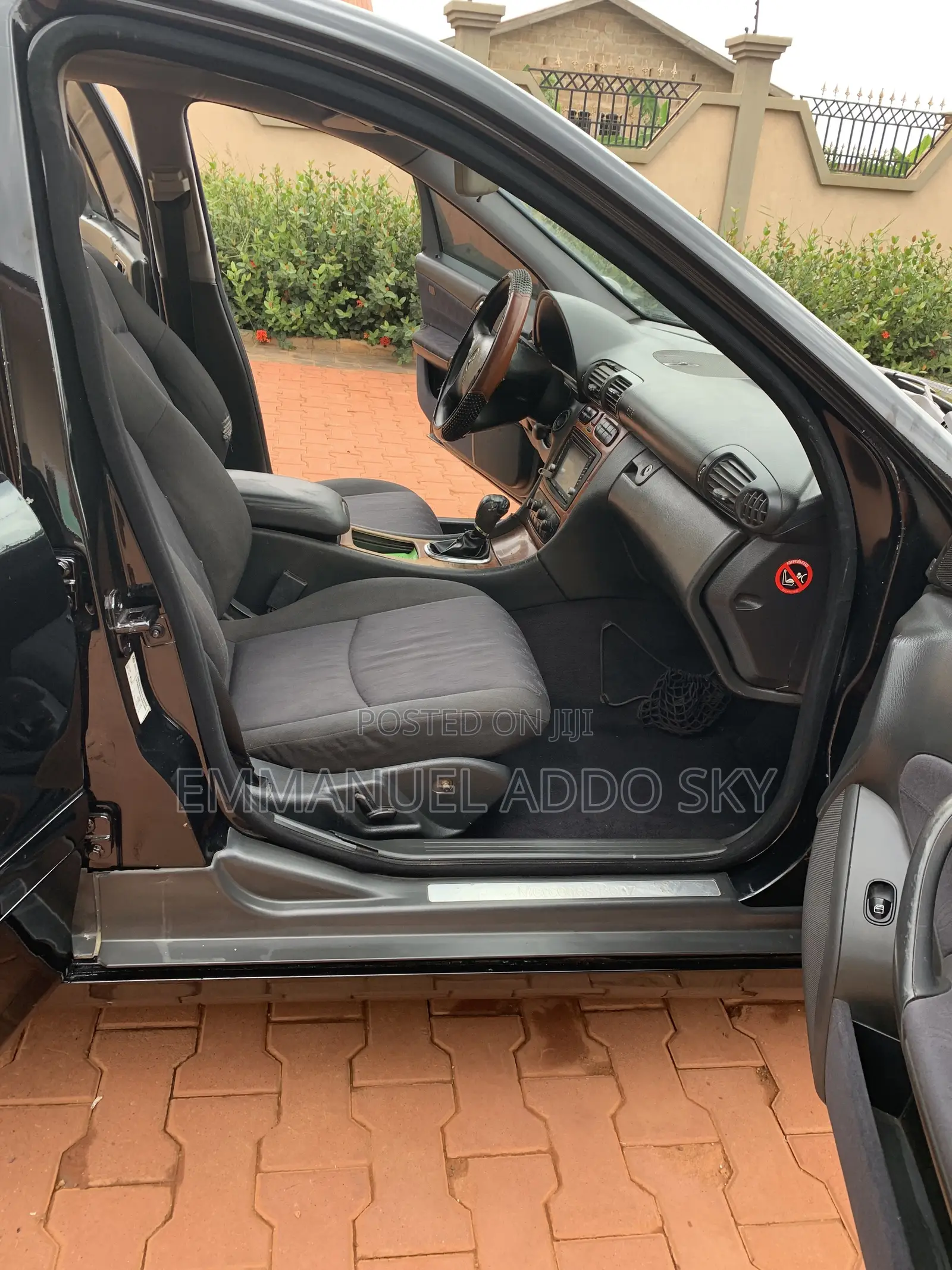 Mercedes-Benz C200 2005 Black