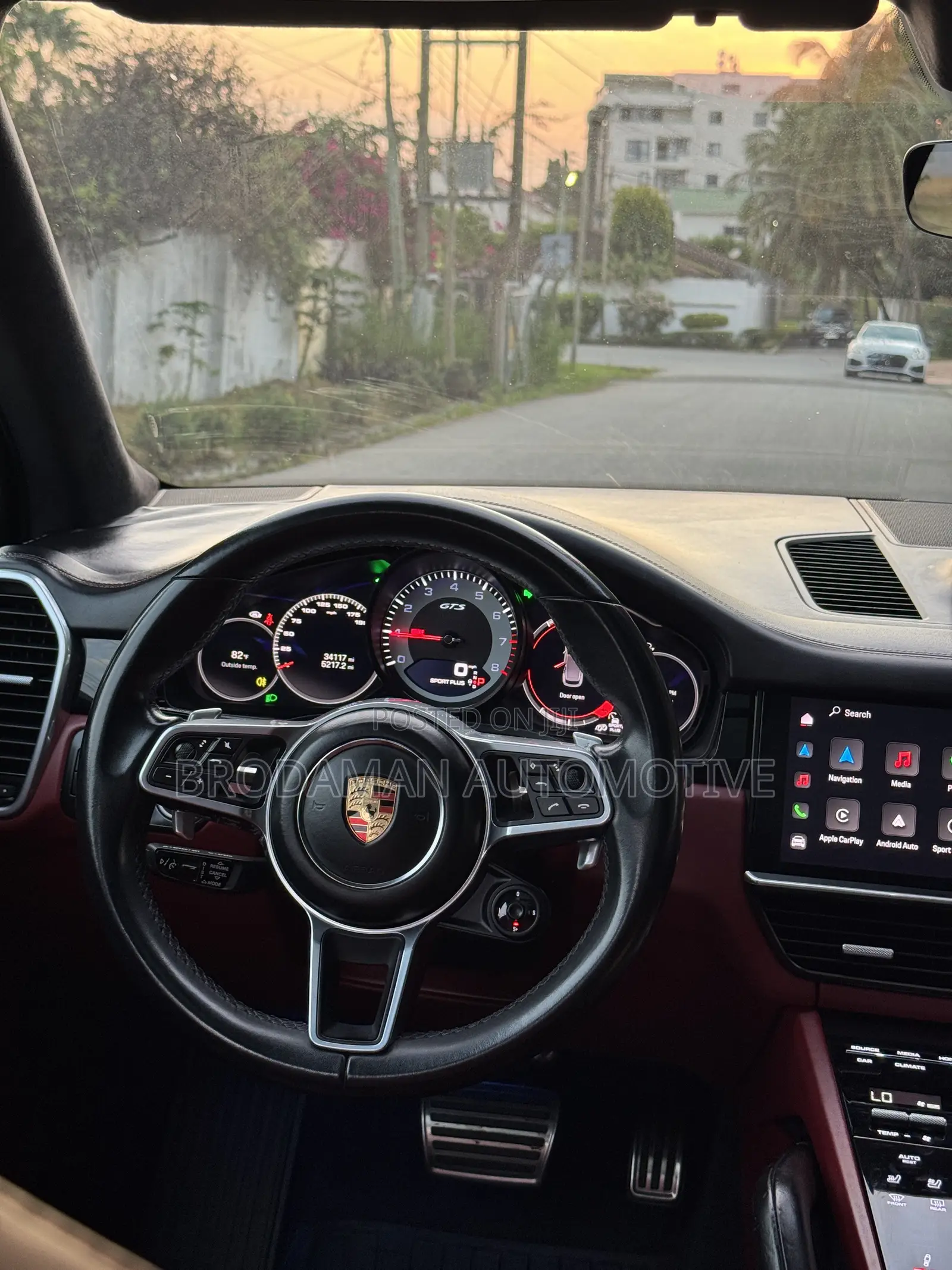 Porsche Cayenne GTS AWD 2023 Black