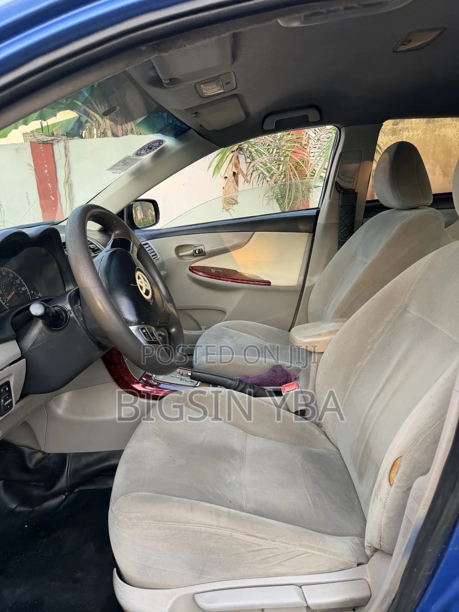 Toyota Corolla Base 4dr Sedan (1.8L 4cyl 5M) 2011 Blue