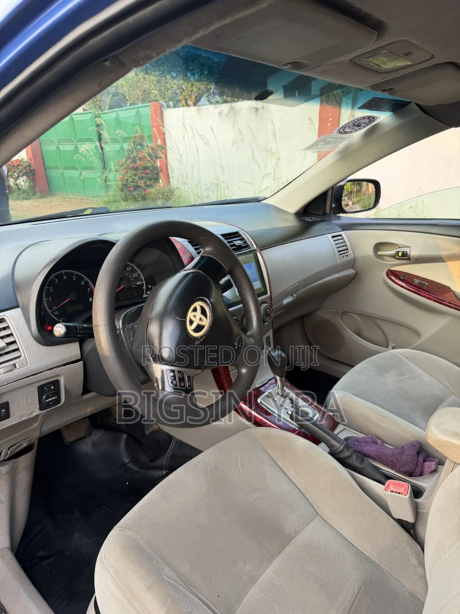 Toyota Corolla Base 4dr Sedan (1.8L 4cyl 5M) 2011 Blue