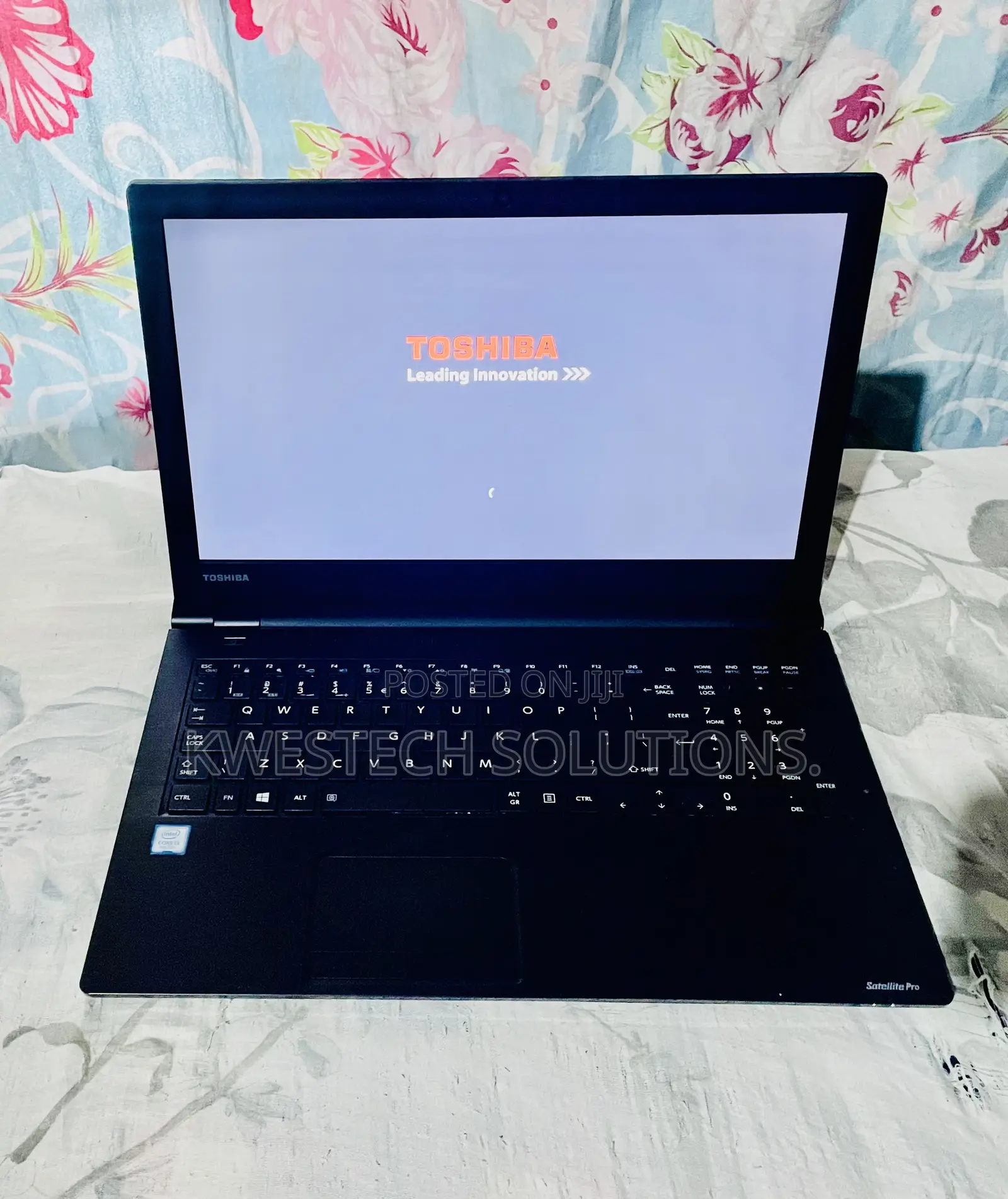 Laptop Toshiba Satellite C50 4GB Intel Core i5 SSD 128GB