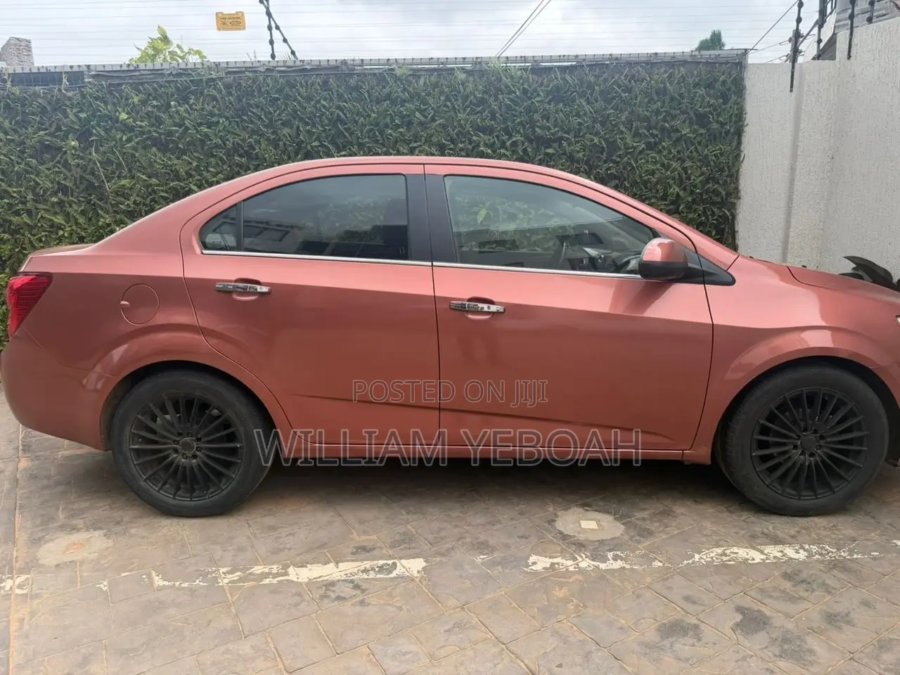 Chevrolet Aveo 1.6 Automatic 2012