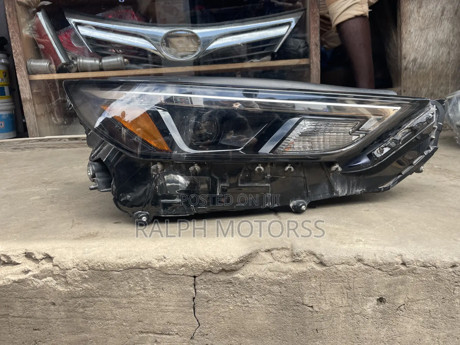 Toyota Highlander Grande XLE 2025 Headlight