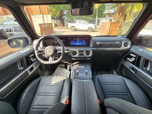 New Mercedes-Benz G-Class 2025 Black