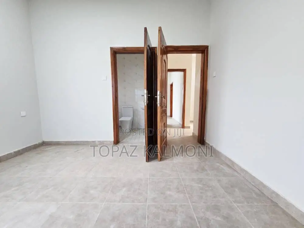 2bdrm House in Nsawam Adoagyiri Municipal for sale