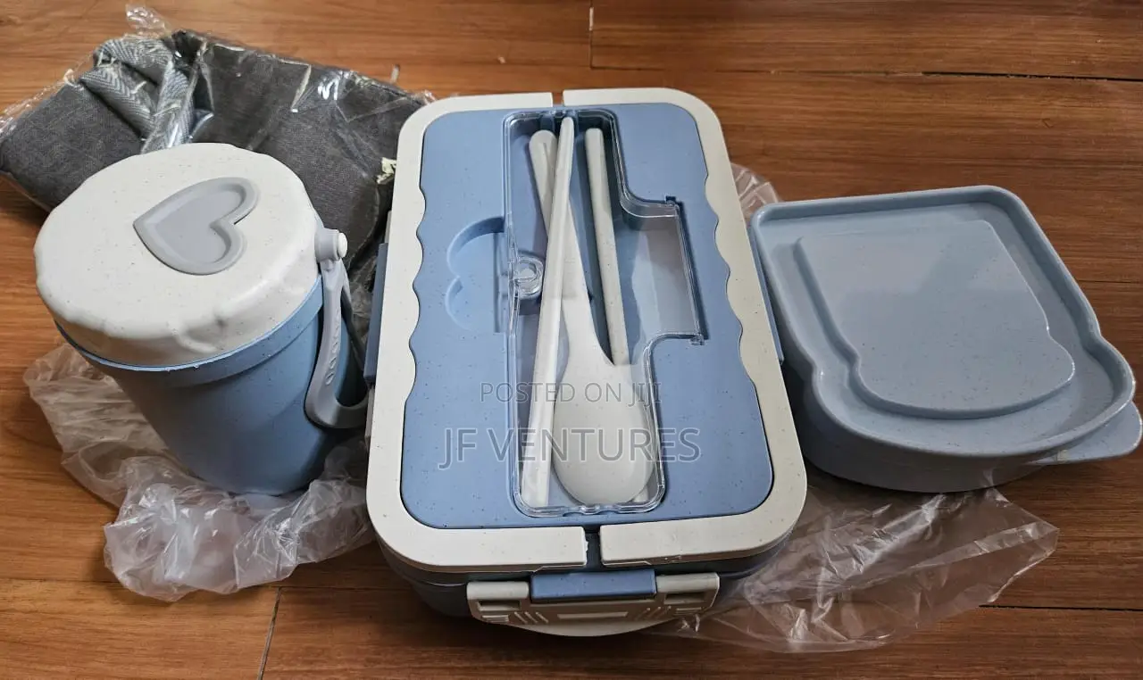 Lunchbox Set Available