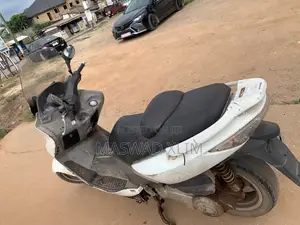 Kymco 2015 White
