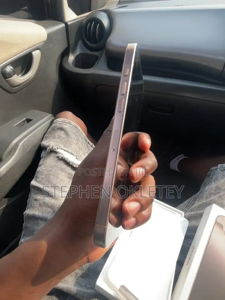 Apple iPhone 16 Pro Max 256 GB Gold