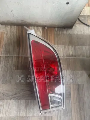 Lexus Gx460 2018 Rear Bumper Reflector