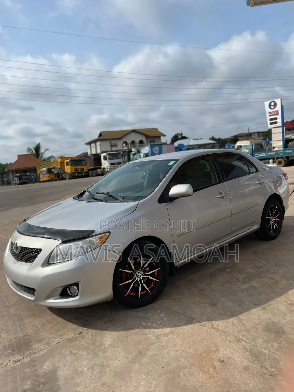 Toyota Corolla 2010 Silver