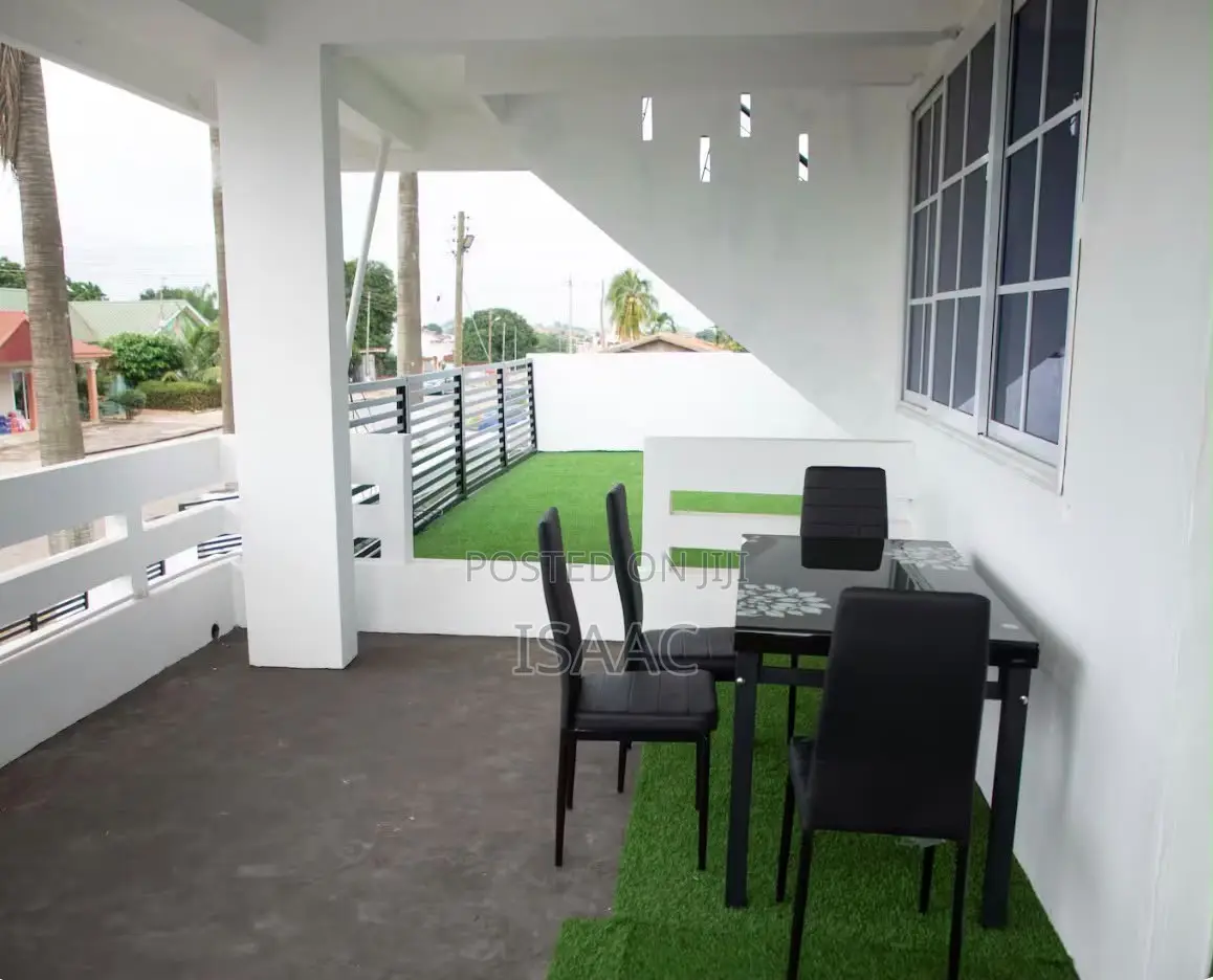 Furnished 3bdrm Apartment in Buokrom Estate, Kwabre for rent
