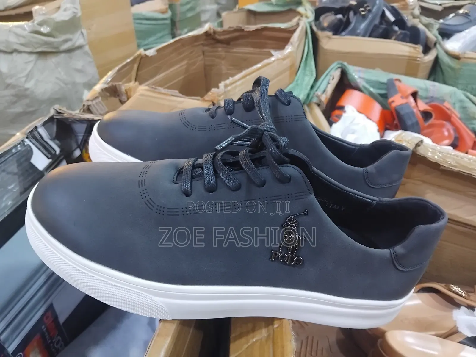 Men Easy Wear Sneakers