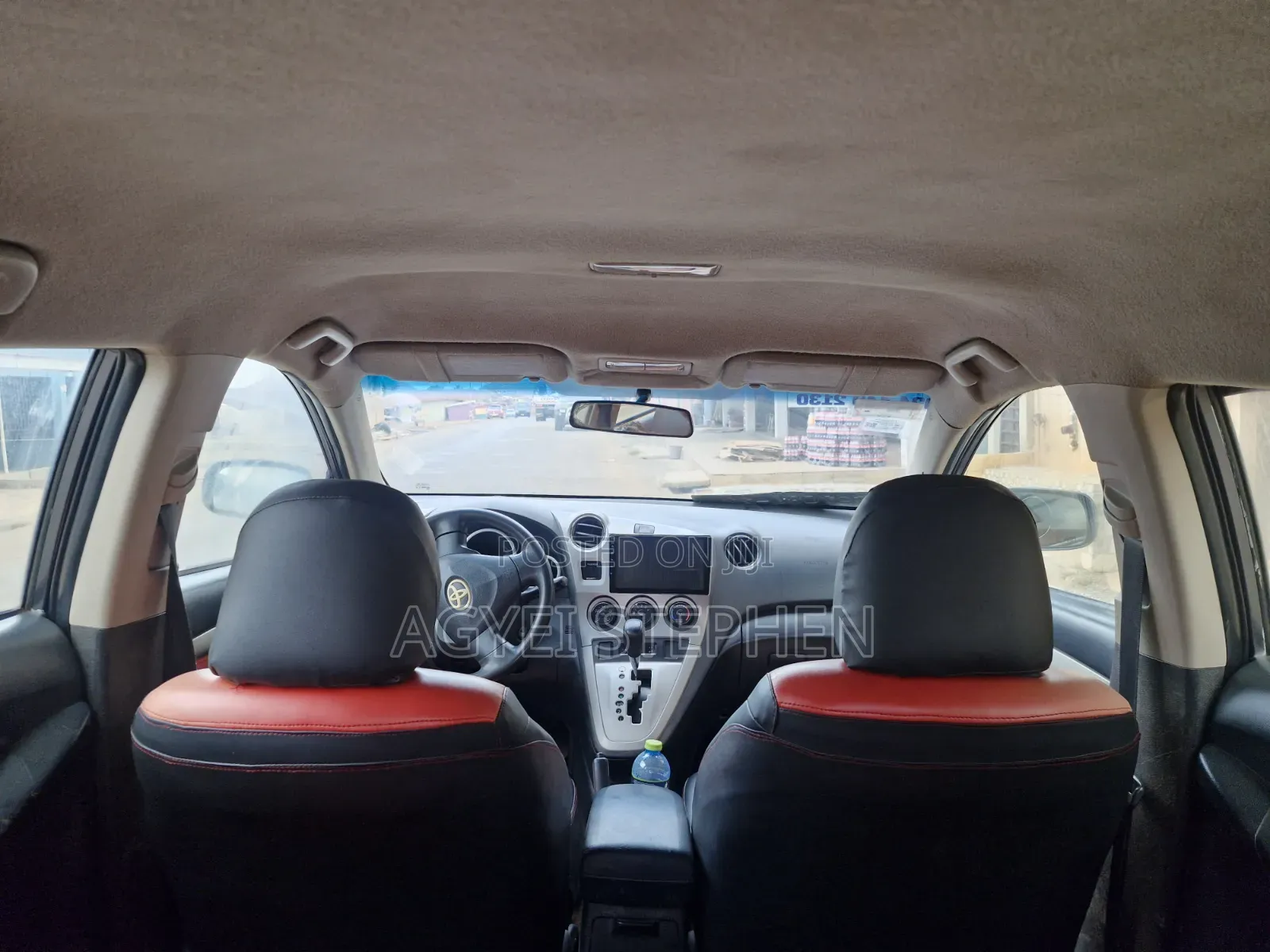 Toyota Matrix Hatchback FWD (1.8L 4cyl 5M) 2010 Gray