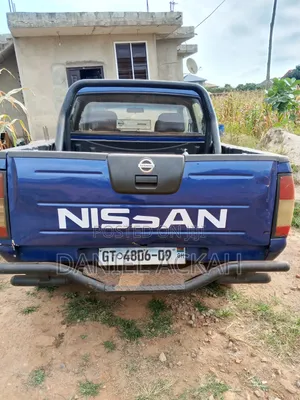 Nissan Hardbody 2008 Blue
