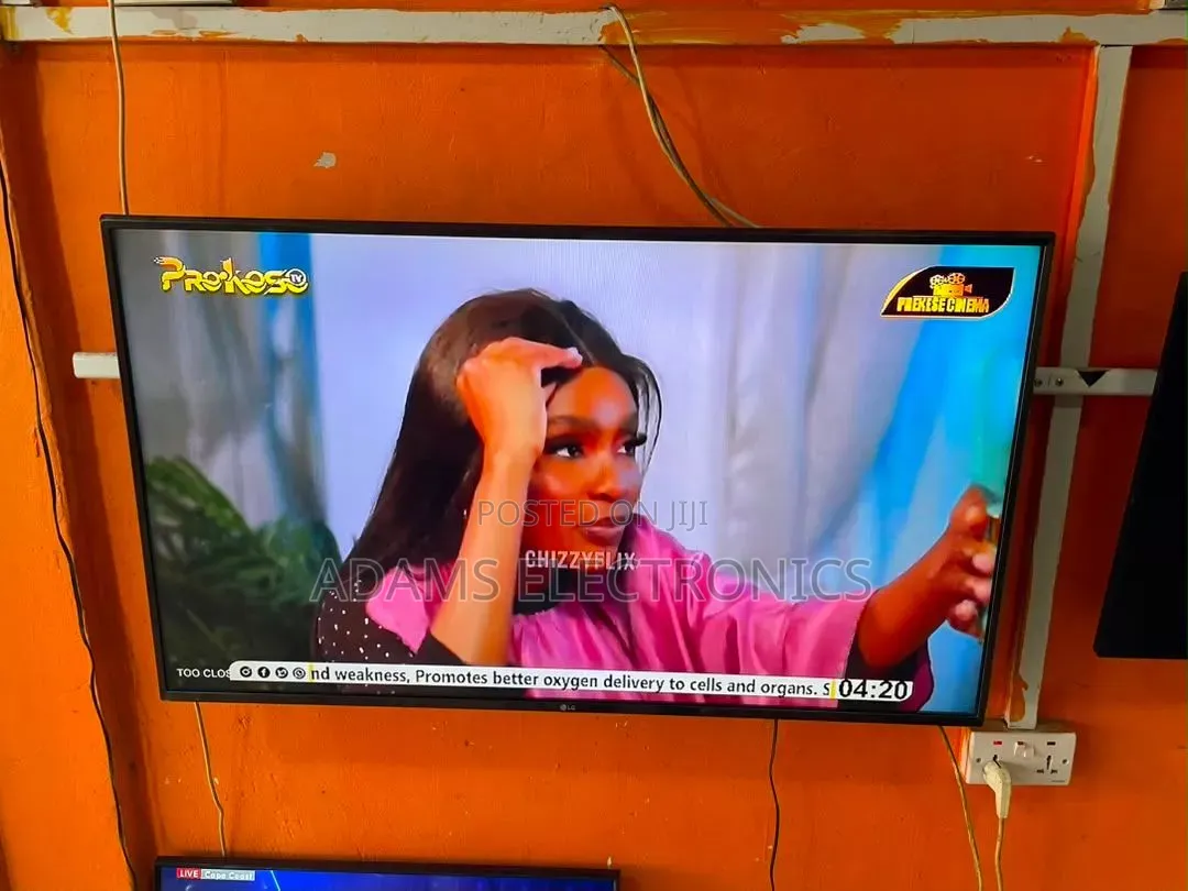 A Very Nice Home Used 50 Inches Full Digital LG TV for Sale