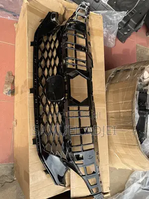 Civic 2022 Top Shell / Grille.