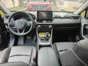 Toyota RAV4 XLE FWD 2023 Black