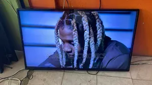 A Very Nice Home Used 32 Inches Digital TV for Sale