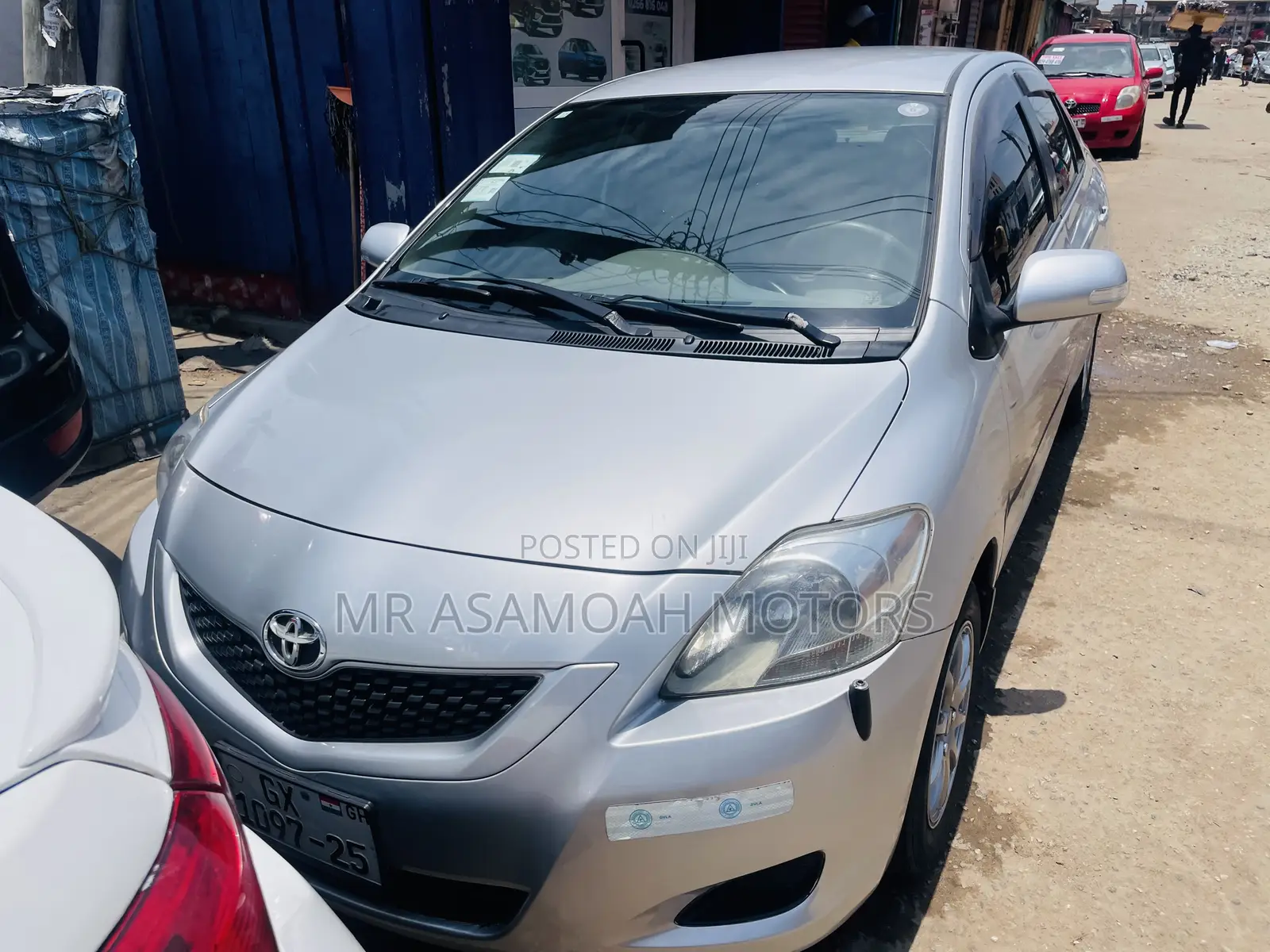 Toyota Belta 2010 Silver