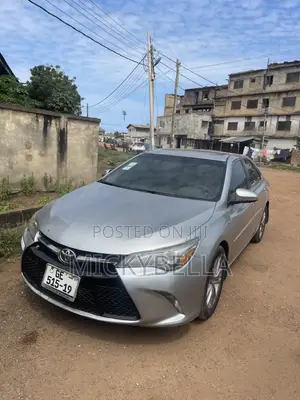Toyota Camry 2016 Gray