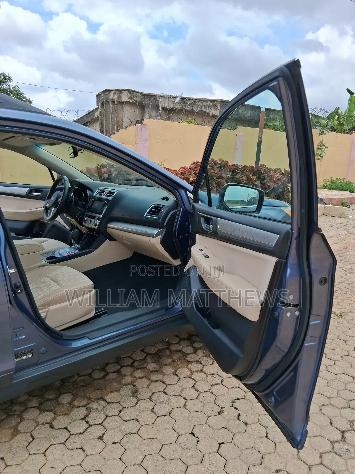 Subaru Outback 2.5i Premium AWD 2017 Blue