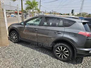 Toyota RAV4 2016 Gray