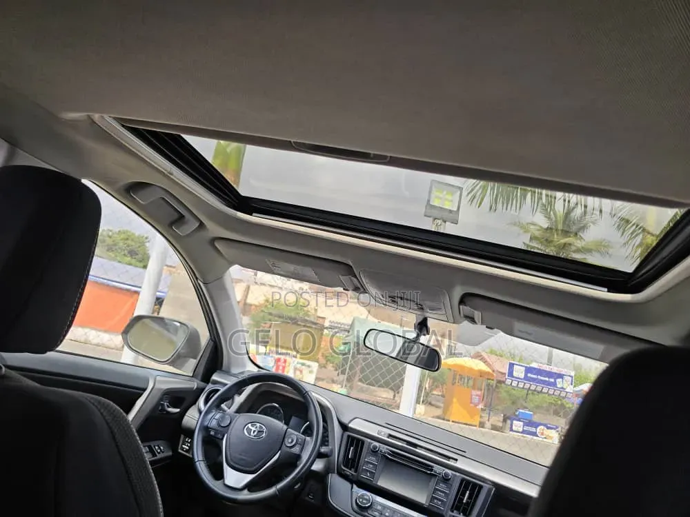 Toyota RAV4 2016 Gray