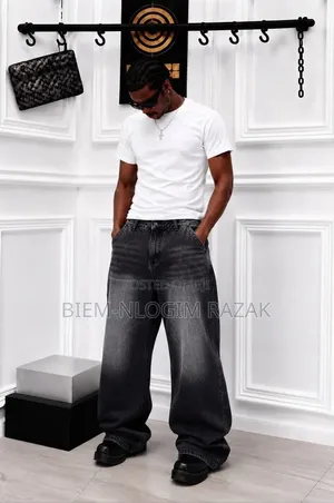 High Quality Denim Baggy Straight and Flare Jeans Available in Stock