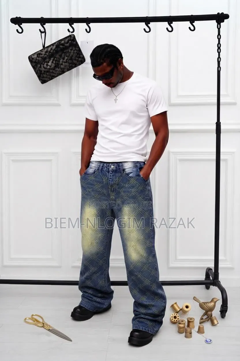 High Quality Denim Baggy Straight and Flare Jeans Available in Stock