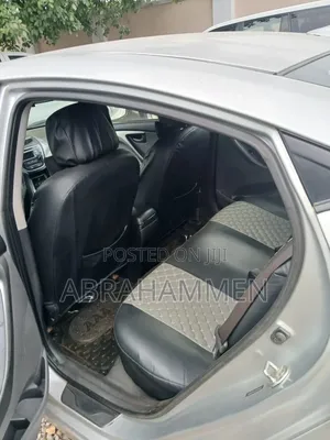 Hyundai Elantra 2013 Silver