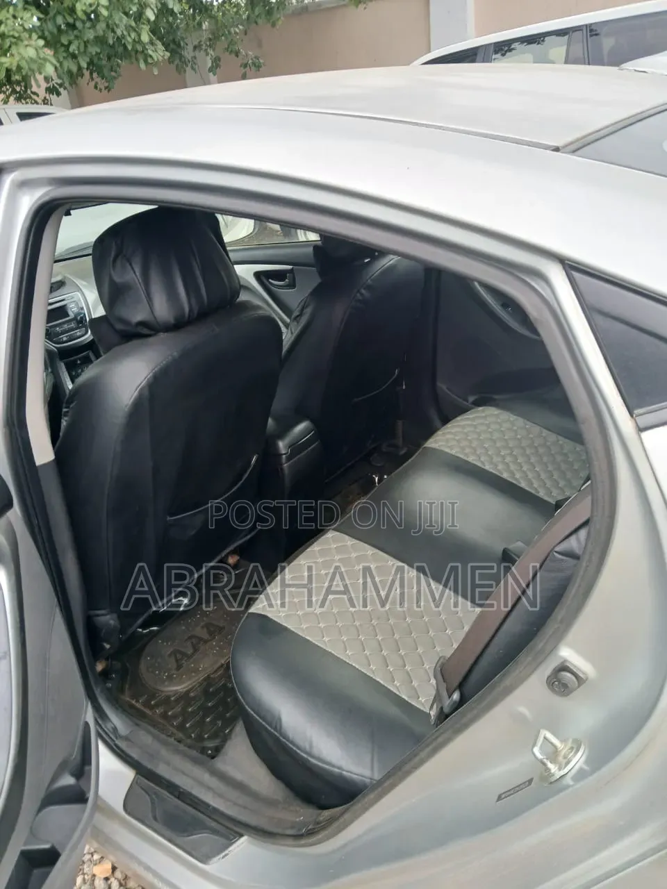 Hyundai Elantra 2013 Silver
