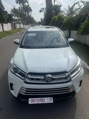 Toyota Highlander 2019 White