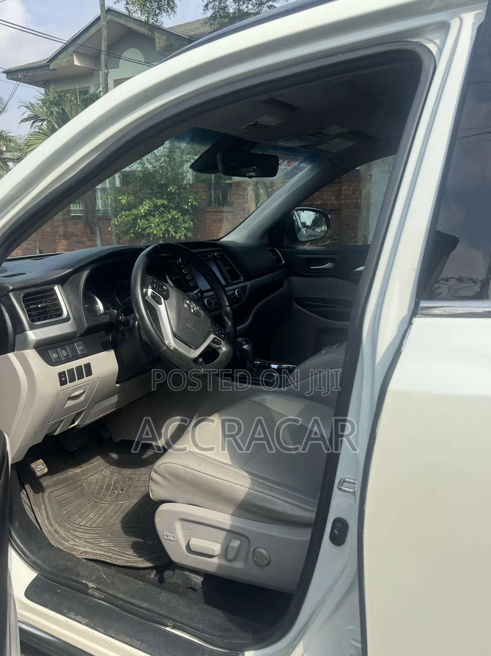 Toyota Highlander 2019 White