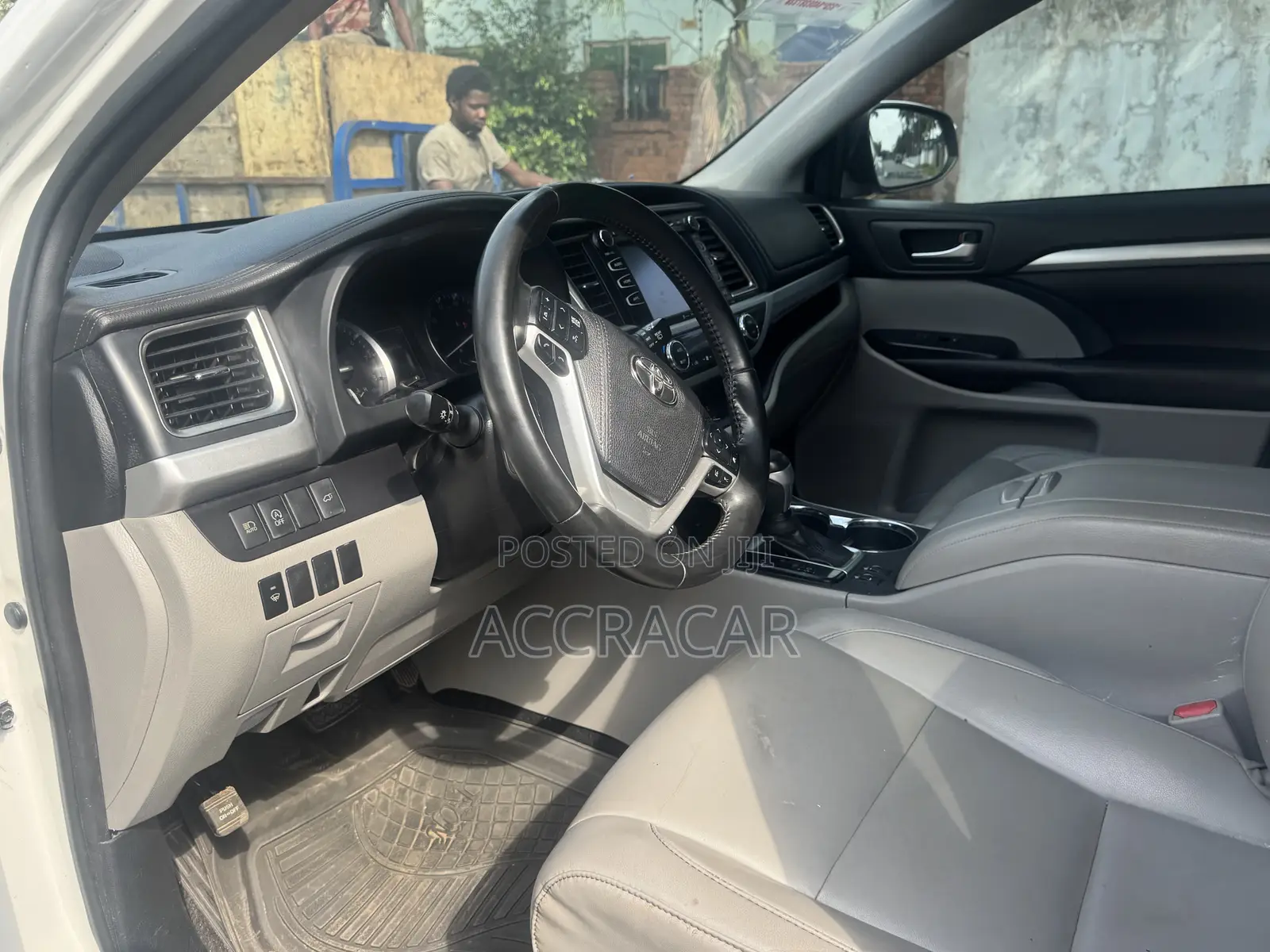 Toyota Highlander 2019 White