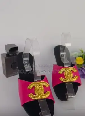Classic and Affordable Women’s Flat Wear