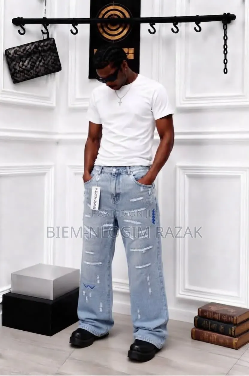 Straight Baggy Jeans Available in Stock