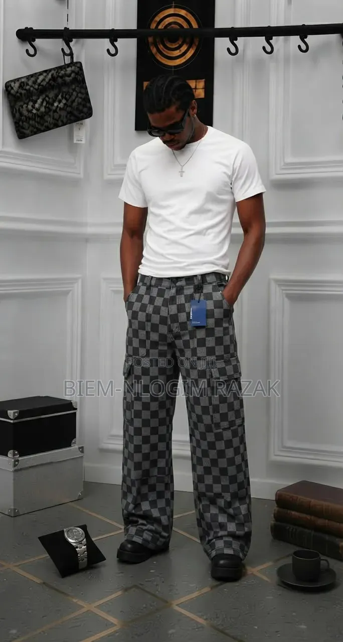 Straight Baggy Jeans Available in Stock