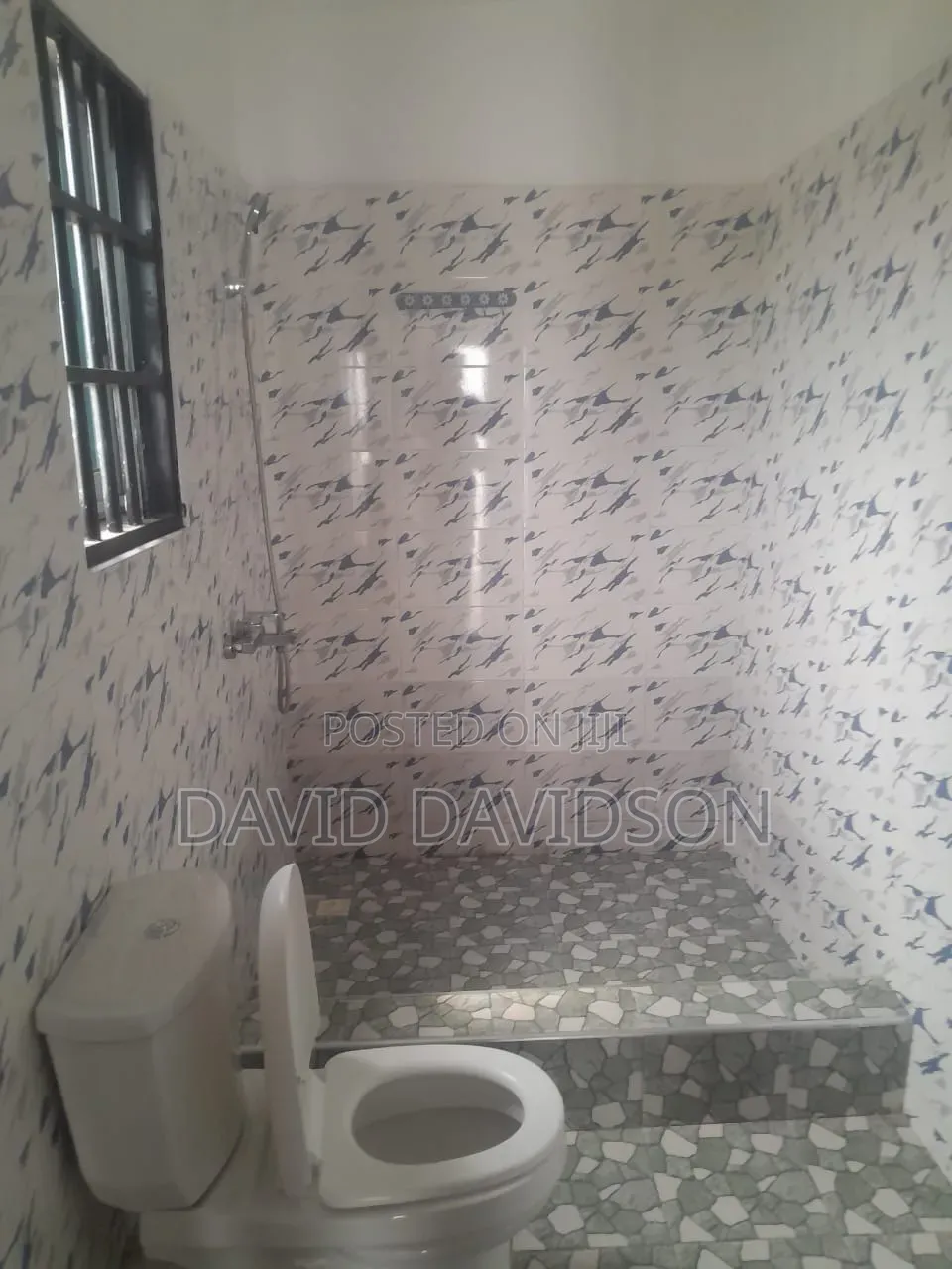 1bdrm Apartment in Chamber And Hall, Tema Metropolitan for rent