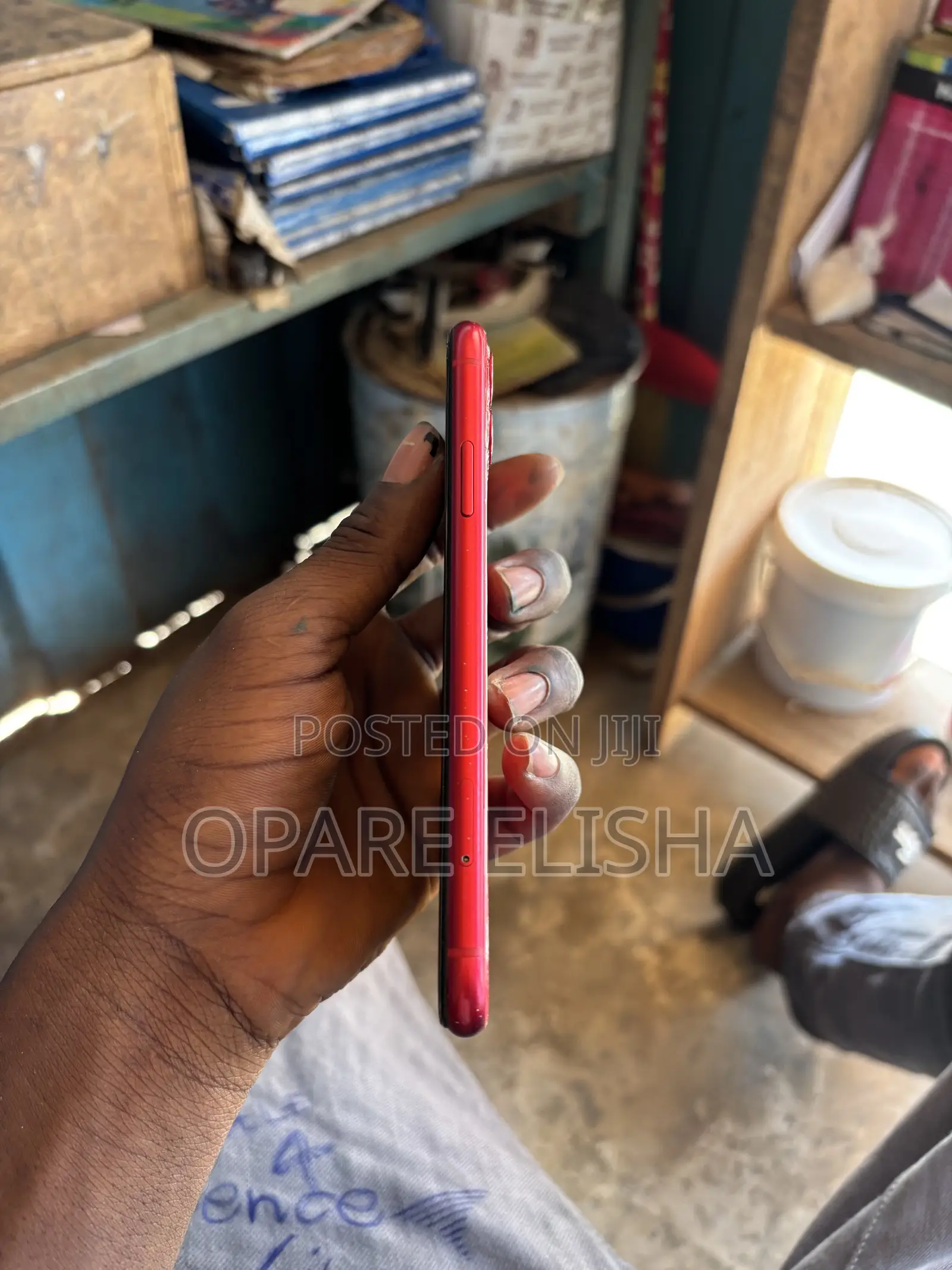 Apple iPhone 11 64 GB Red