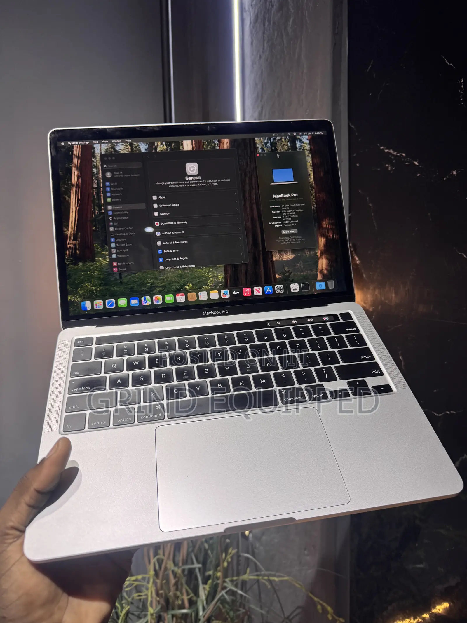 Laptop Apple MacBook Pro 2020 8GB Intel Core i5 SSD 500GB