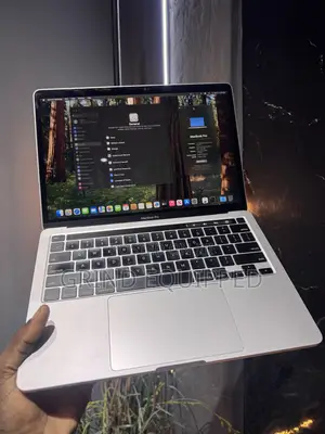 Laptop Apple MacBook Pro 2020 8GB Intel Core i5 SSD 500GB