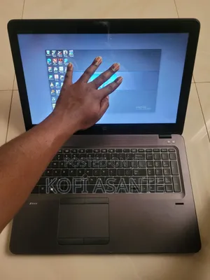 Laptop HP ZBook 15u G4 8GB Intel Core i7 HDD+SSD 750GB