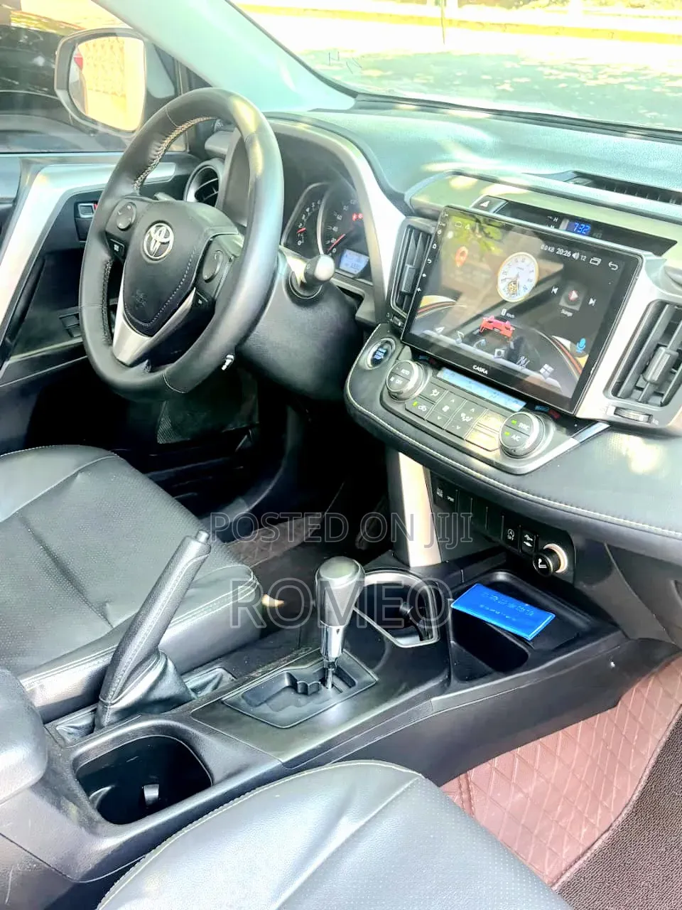 Toyota RAV4 2019 White