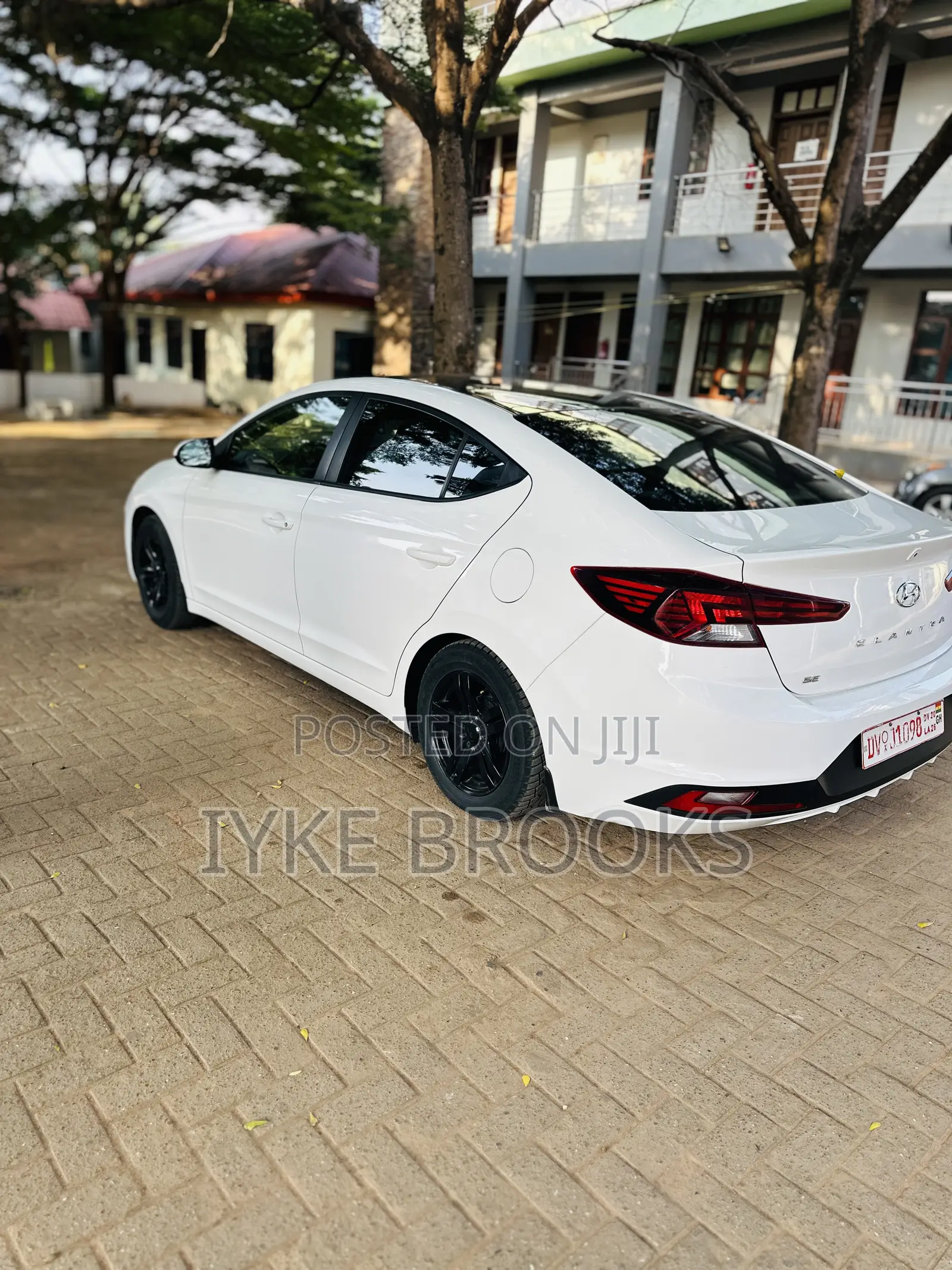 Hyundai Elantra SE 2020 White
