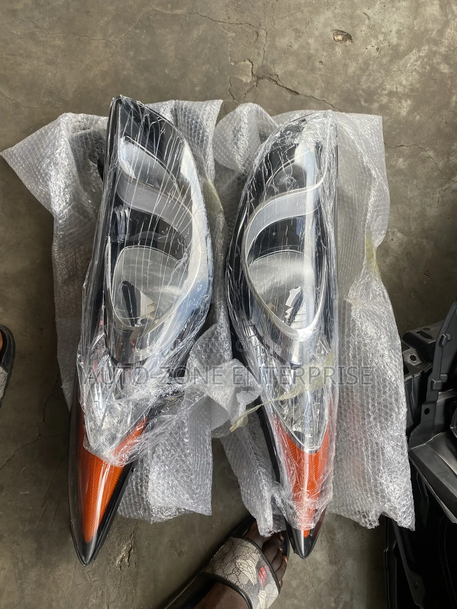 Hyundai Elantra 2011 2012 2013 Headlights Pair