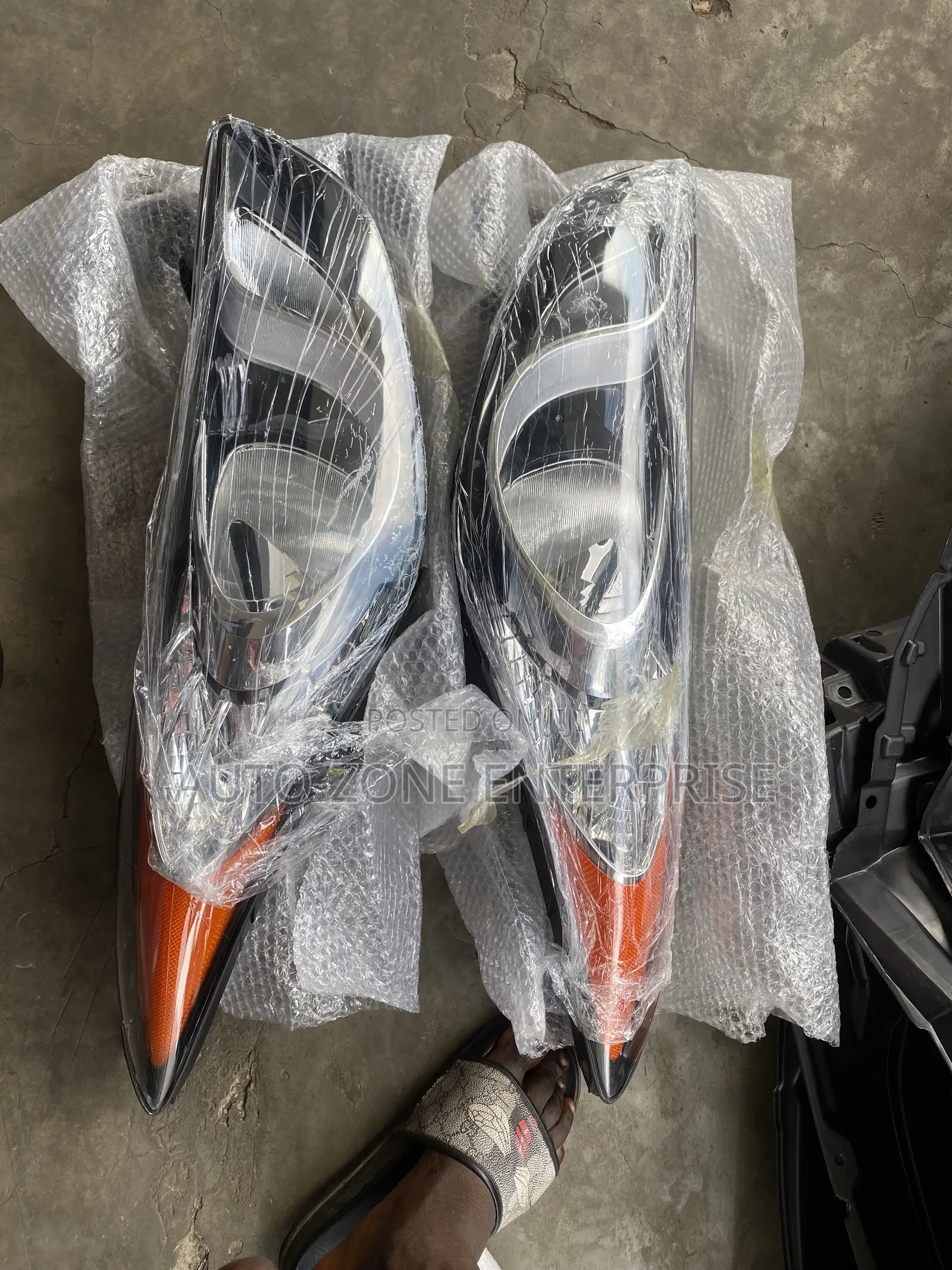 Hyundai Elantra 2011 2012 2013 Headlights Pair