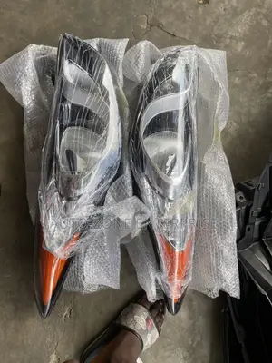Hyundai Elantra 2011 2012 2013 Headlights Pair