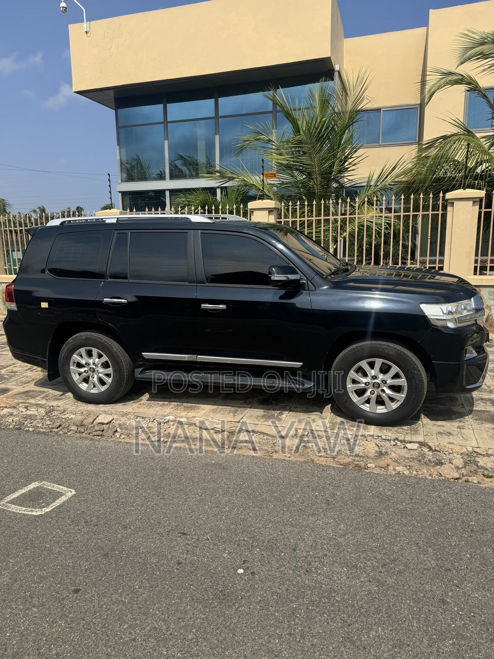Land Cruiser for Rental